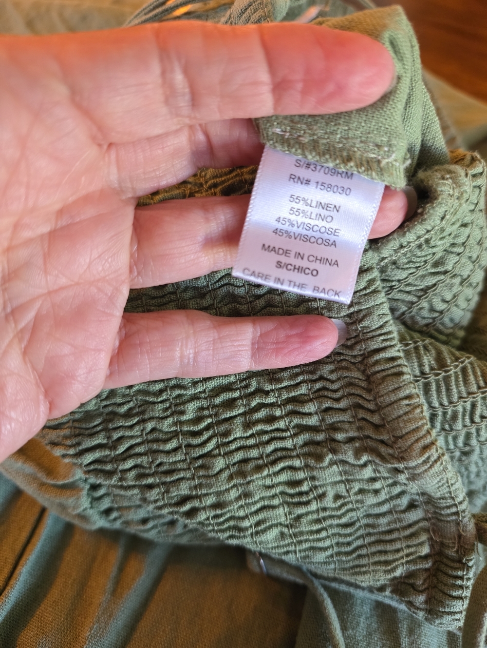 LOVE TREE Sage Green Wide Leg Cropped Jumpsuit Smocked Linen Blend S Boho Summer - Picture 6 of 6